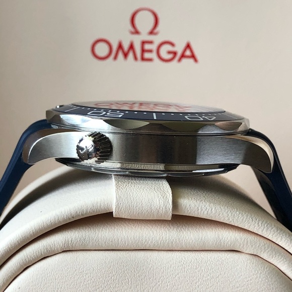 Omega Seamaster Professional Diver - Picture 5 of 8